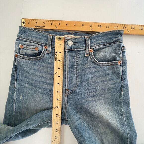 Levi's Premium Wedgie Skinny Jeans Sz 26 Button Fly High Rise Faded Distressed - Picture 10 of 12
